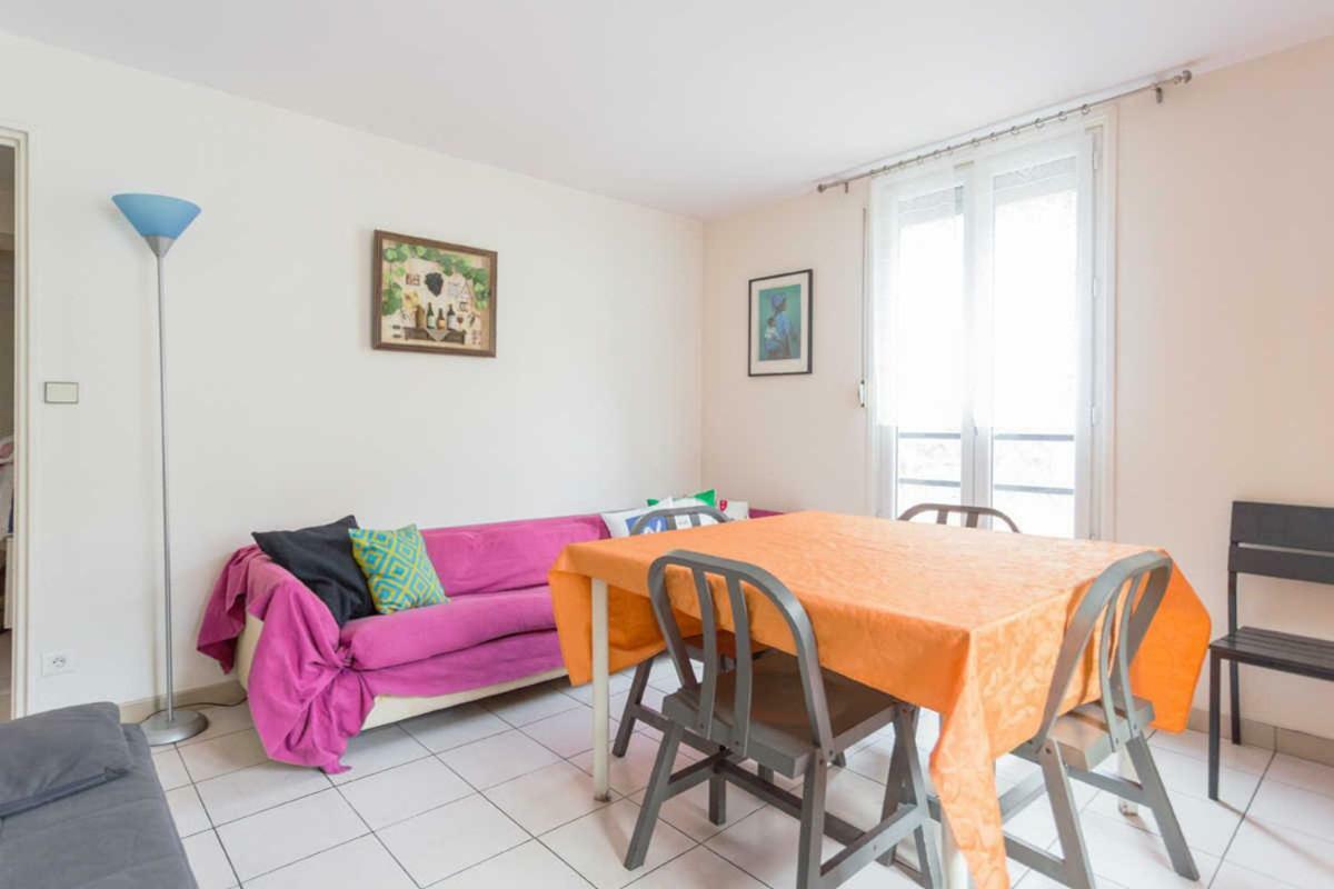 2 Pieces Calme Et Central, Paris 10Eme Apartment Exterior photo